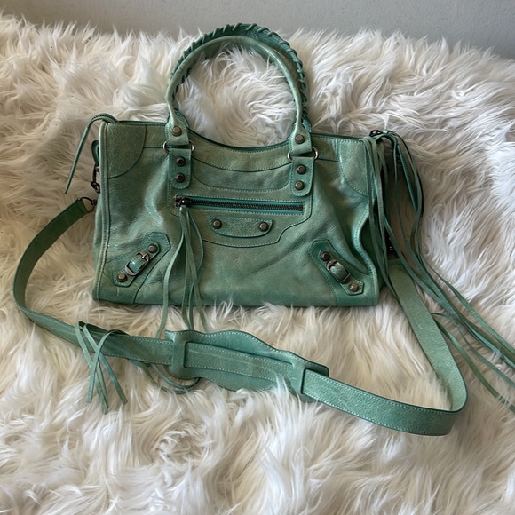 Authentic Balenciaga handbag - Picture 2 of 16